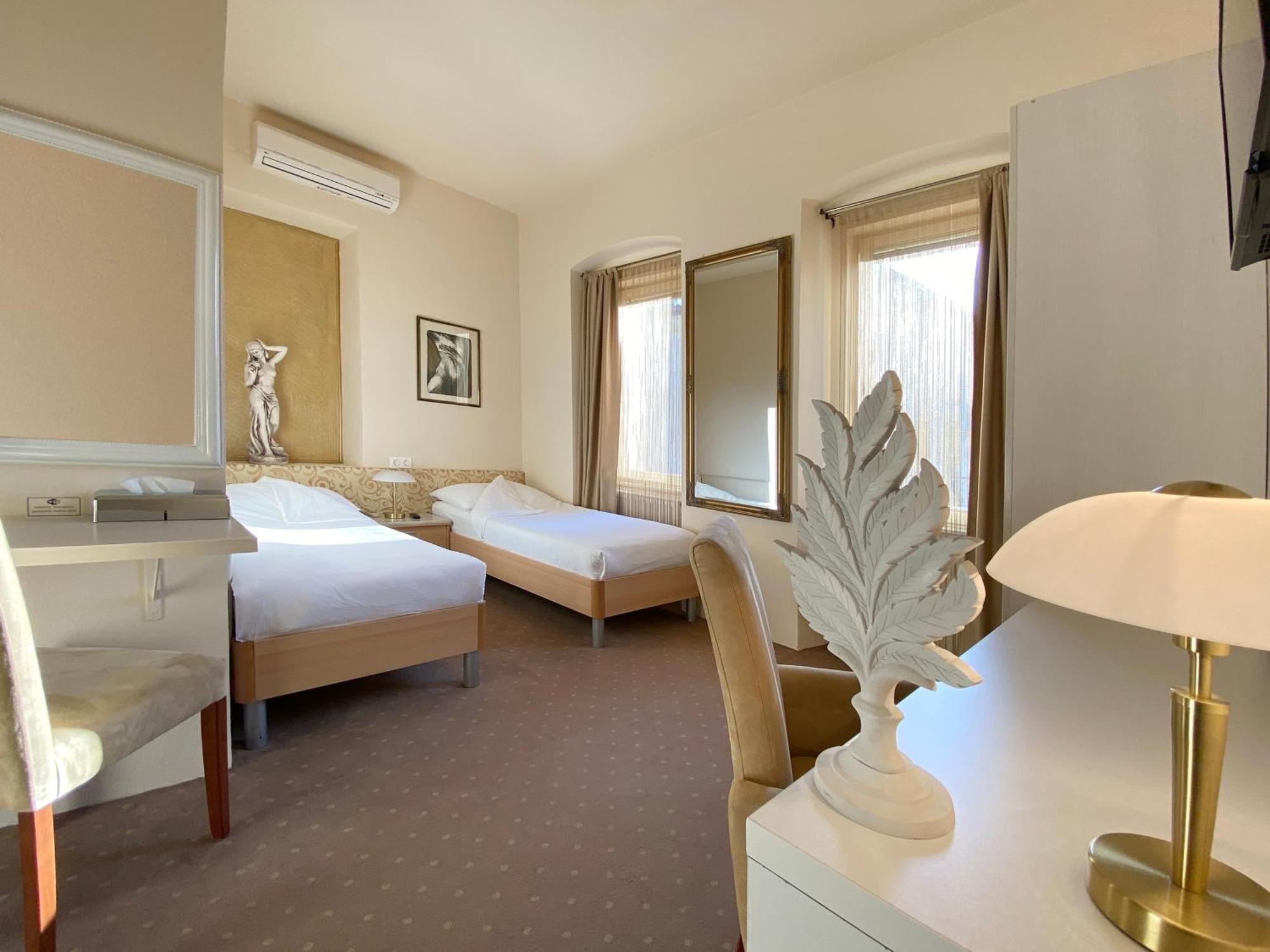 Shangri La Mansion Mostar Exterior foto